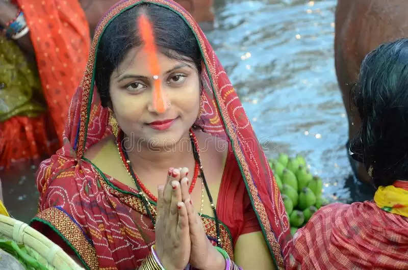 Chhath’ Festival ends after 2nd ‘Argha’ to rising Sun today in Gaya