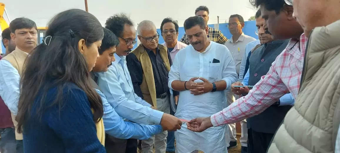 Water resources minister Sanjay Kumar Jha inspected the last phase of the most ambitious 'Ganga Water Supply Scheme in Gaya