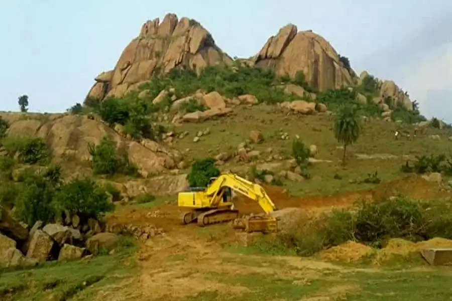 Adivasis set for a long court battle against mining on Tilabani hill