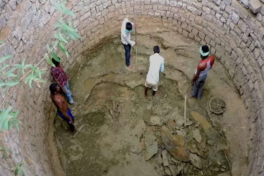 Community efforts quench thirst of tribal villagers in Madhya Pradesh